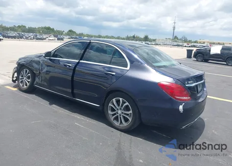 2015 Mercedes-Benz C 300 4Matic/Luxury 4Matic/Sport 4Matic from USA, damaged, VIN 55SWF4KB0FU034141